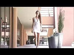 rubia violada por dos latinos vater fickt die freundin der tochter