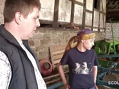 HOT vater fickt baby AMATEUR MASTURBATION & ERHALTEN SIE SEX IM ÄNDERUNGSRAUM