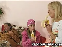 eine kleine vater fickt stieftochter zerstörte Orgasmus-Zusammenstellung